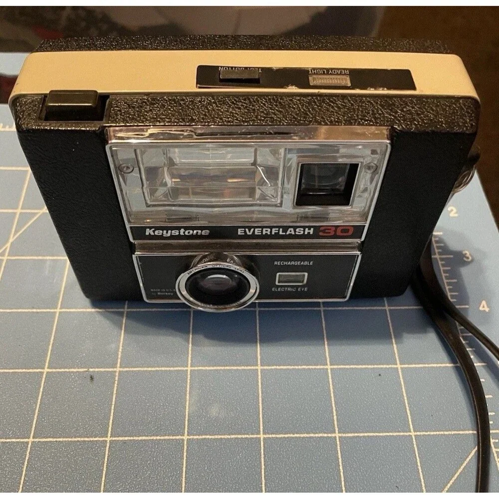 Vintage Keystone Everflash 30 Film Camera With Strap Untested